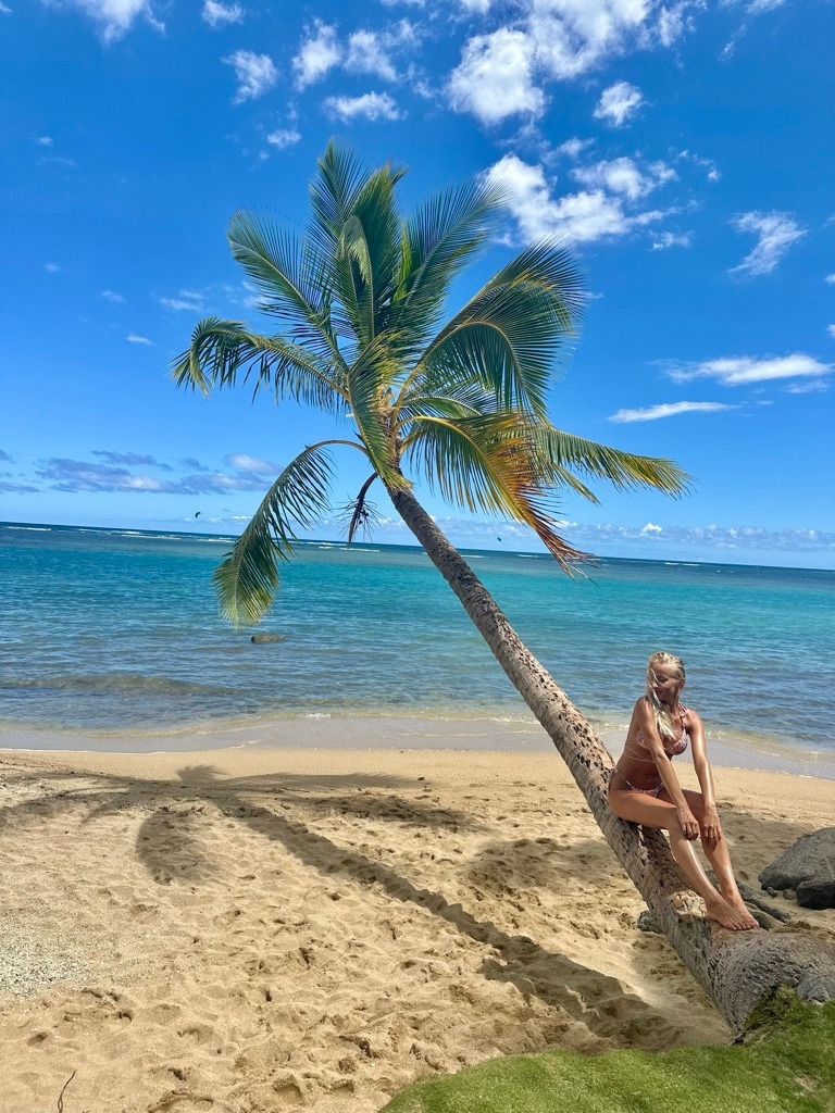 Charlotte Aasbie travel